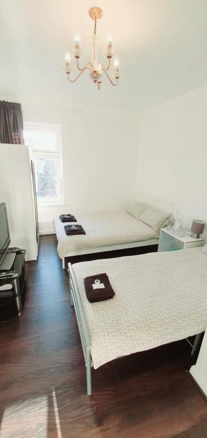 Regent Guest House Grimsby Exterior photo